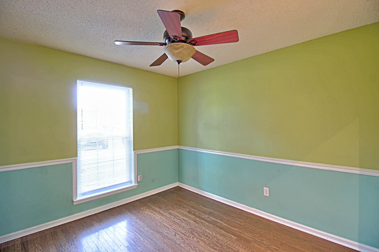 948 Wedgewood Way #1 - Photo 5 of 35