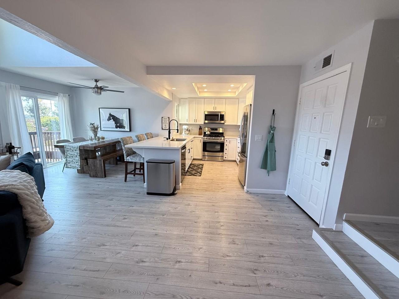 6934 Camino Degrazia #6934 - Photo 4 of 22