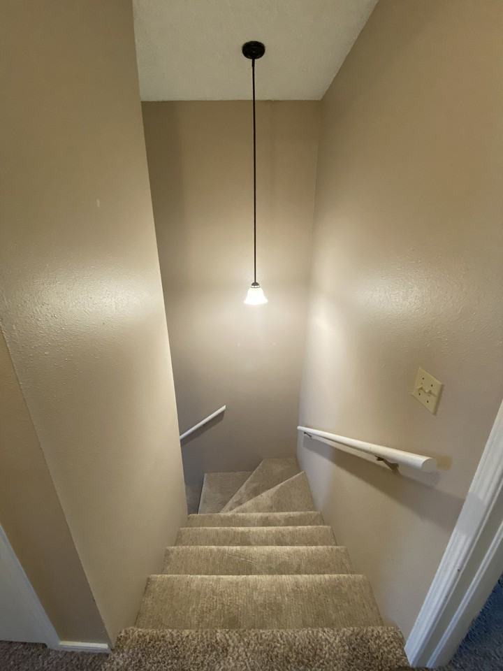 225 N Smythe Ave #1 - Photo 7 of 12