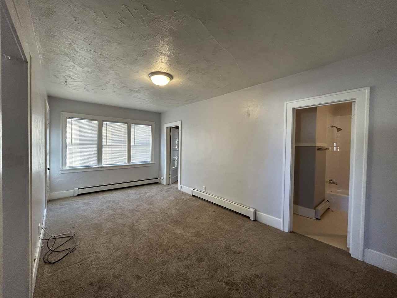 118 Pine St #1 - Photo 4 of 13