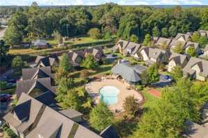 featured image of 101 West Ln