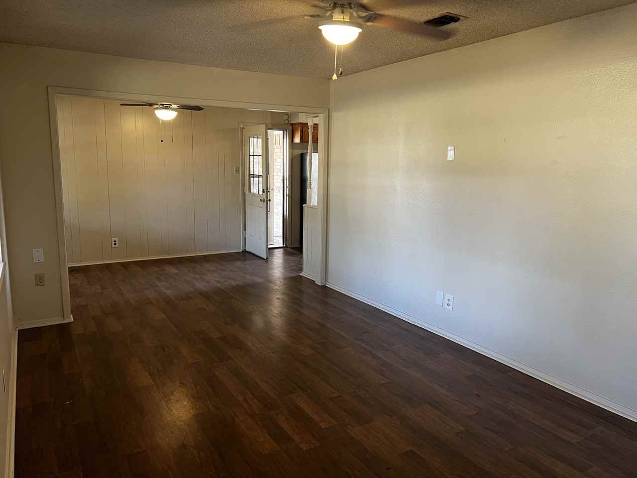 416 E Main St #1 - Photo 5 of 8