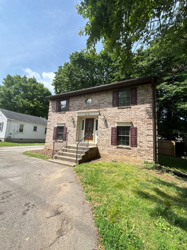 418 Lyndon Ln #1 - Photo 2 of 23