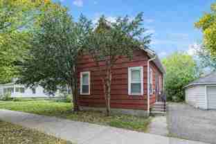 1208 8th St Se - Photo 1 of 1