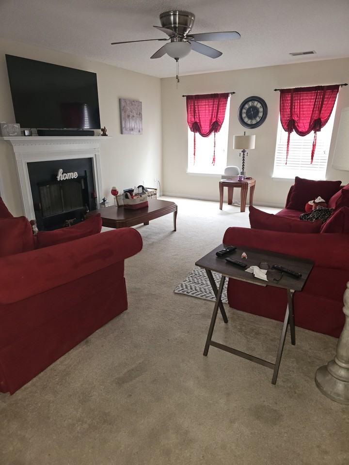 109 Hardwood Dr #1 - Photo 2 of 40