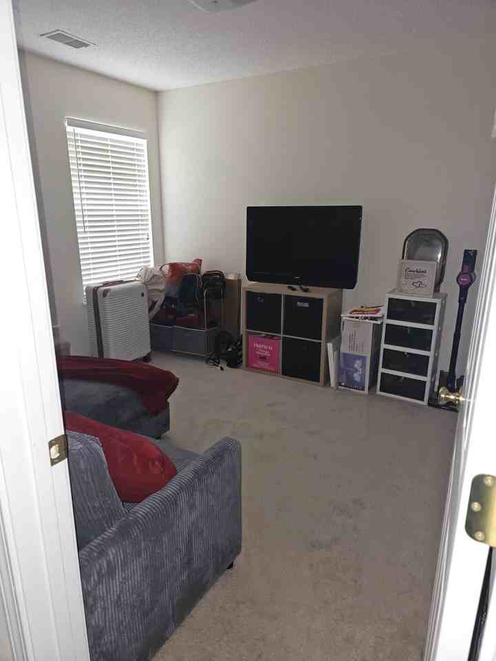 109 Hardwood Dr #1 - Photo 6 of 40