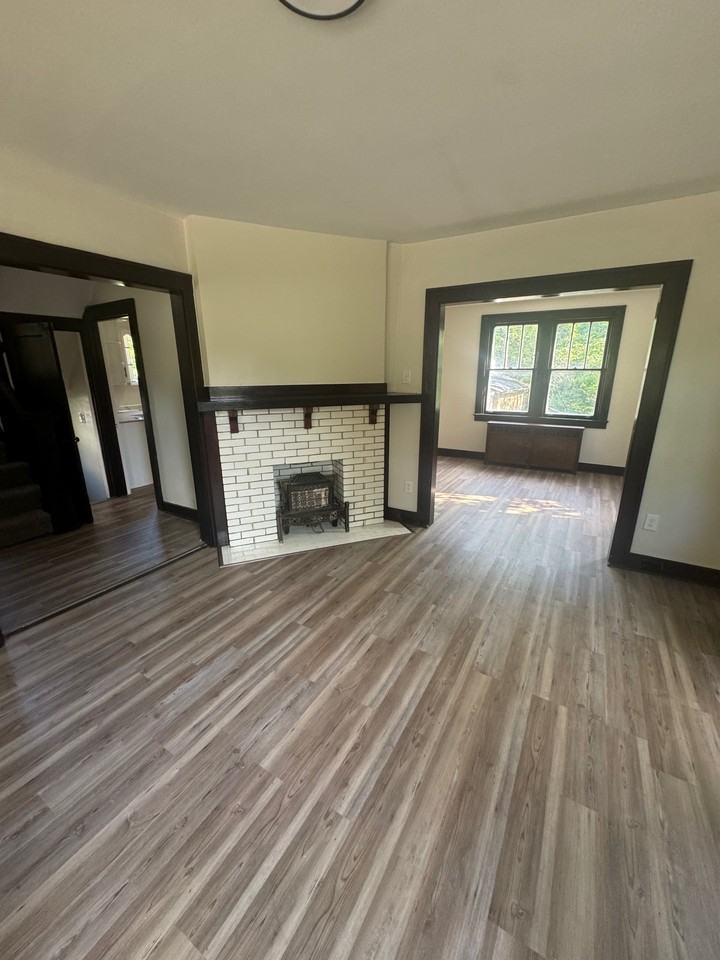 8918 Frankstown Rd #1 - Photo 4 of 12