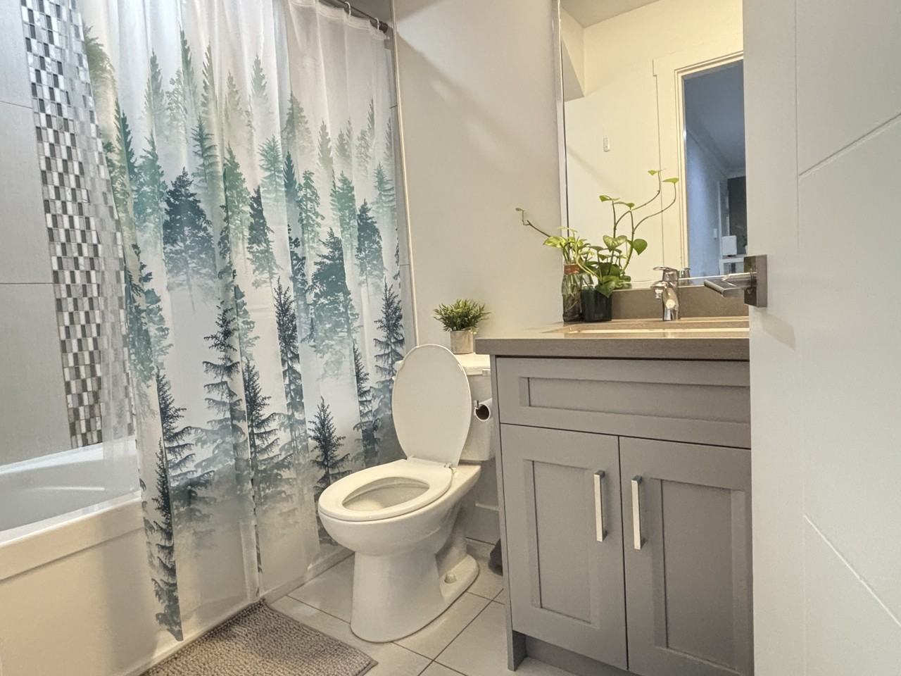 4547 Brentlawn Dr #1 - Photo 7 of 8