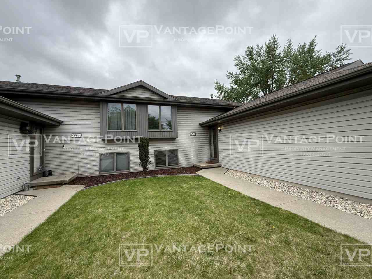 2731 W Glenpark Dr #2731 - Photo 2 of 27