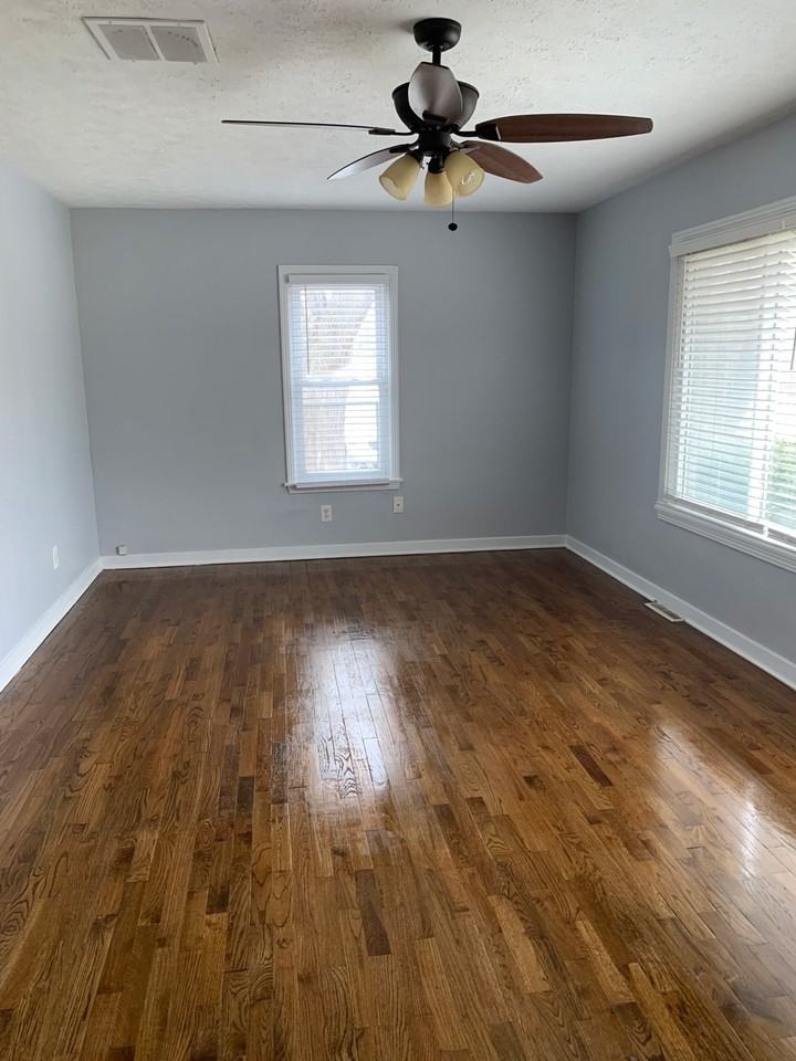 416 W Wenger Rd #1 - Photo 4 of 50
