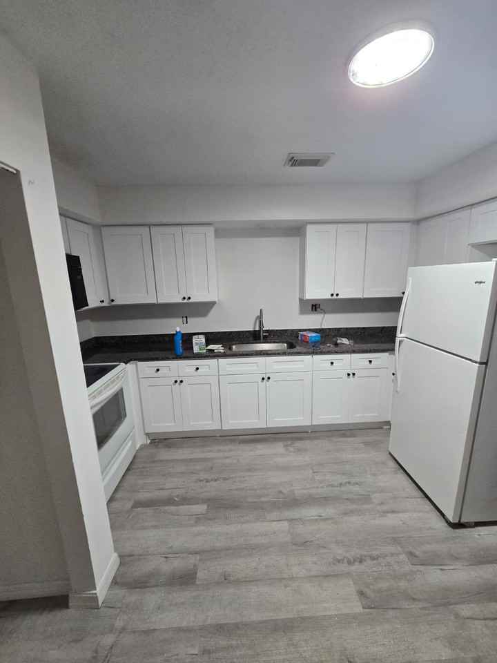 5 Lemon St #5BNK04-26 - Photo 4 of 20