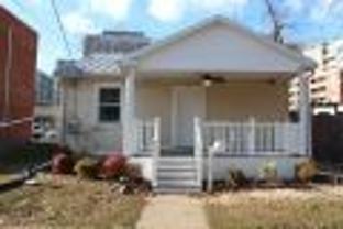 702 N Piedmont St - Photo 1 of 1