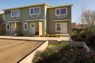 2901 Waverly Dr Se - Photo 1 of 1