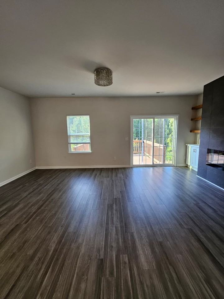 443 Cross Country Way #1 - Photo 6 of 26