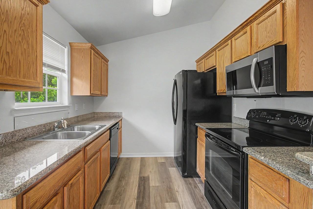 11312 Jessica Dr #1 - Photo 5 of 13
