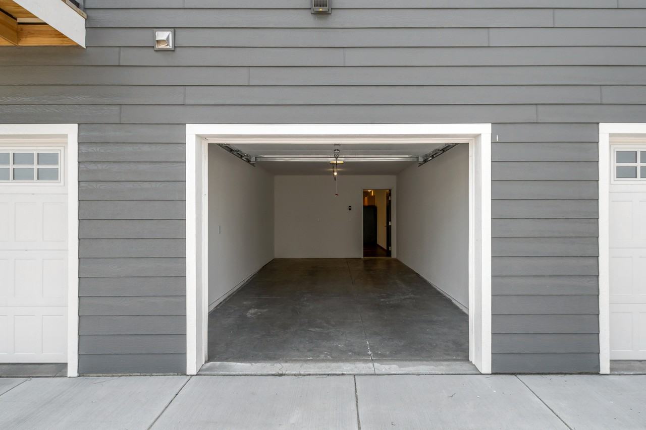 1522 Greenfield St #1010 - Photo 5 of 17