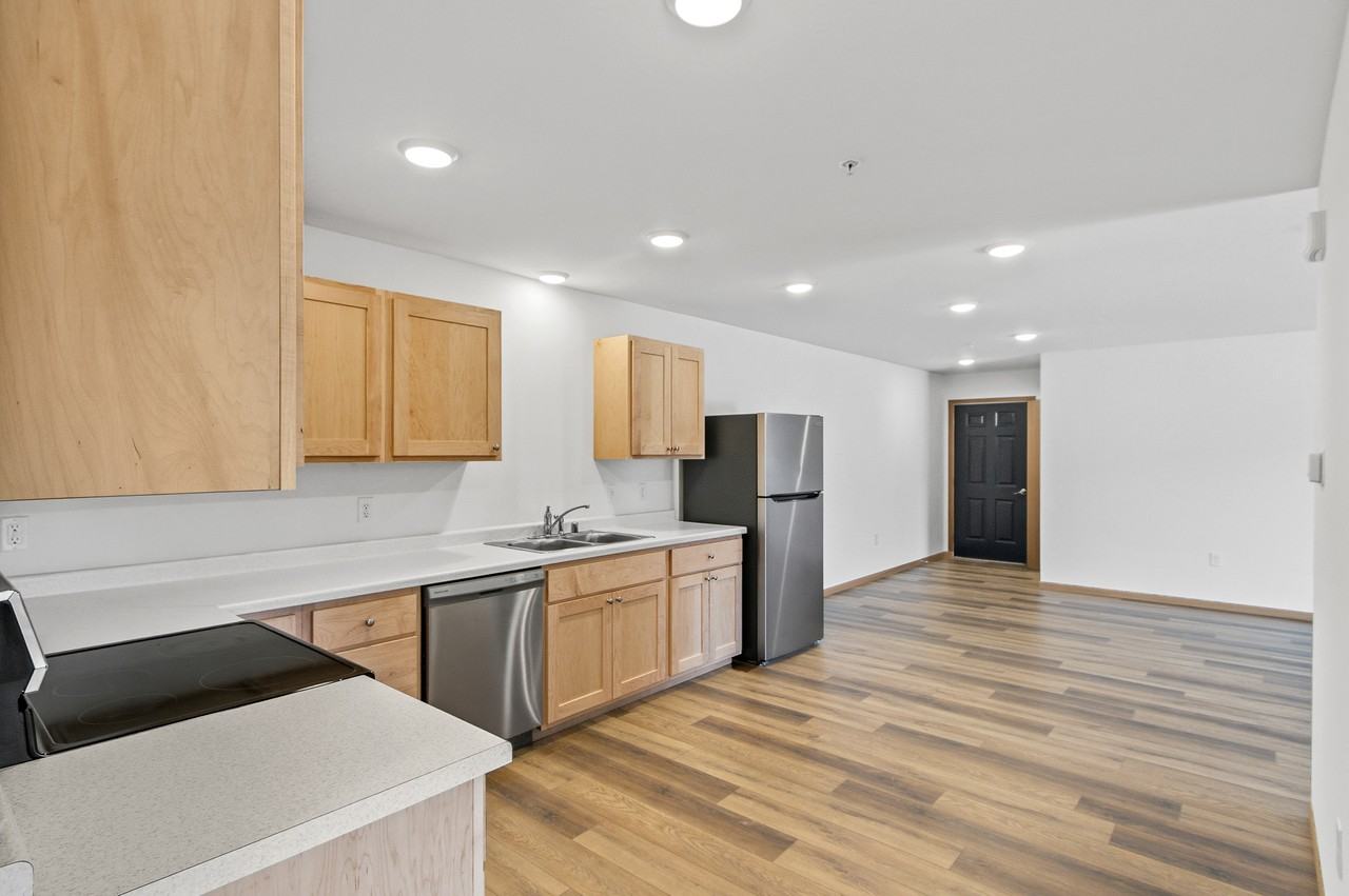 1522 Greenfield St #1010 - Photo 6 of 17