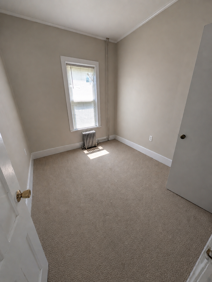 31 Central Ave - Photo 6 of 36
