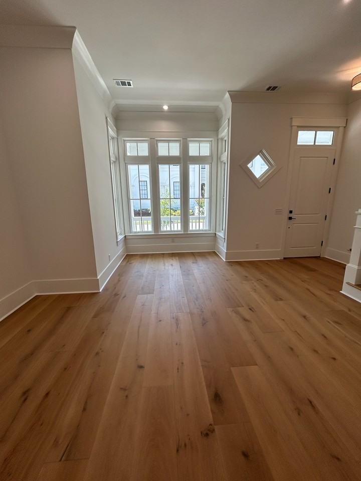 W 38th Ln #310 - Photo 6 of 22