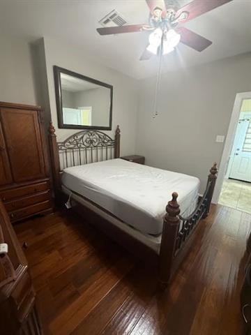 804 Pontalba St #1 - Photo 6 of 17