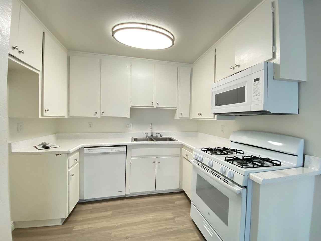 5747 Laurel Canyon Blvd. - Photo 2 of 23
