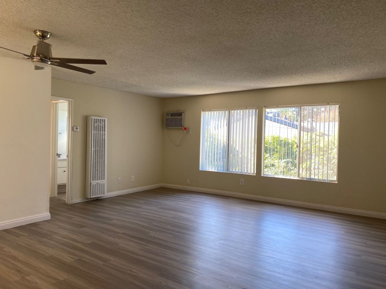 5747 Laurel Canyon Blvd. - Photo 6 of 23