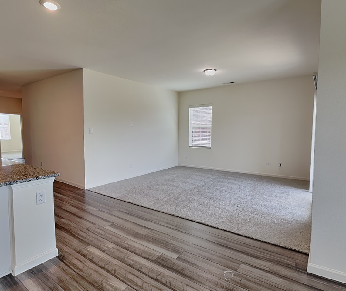 1612 Escondido Dr - Photo 6 of 20
