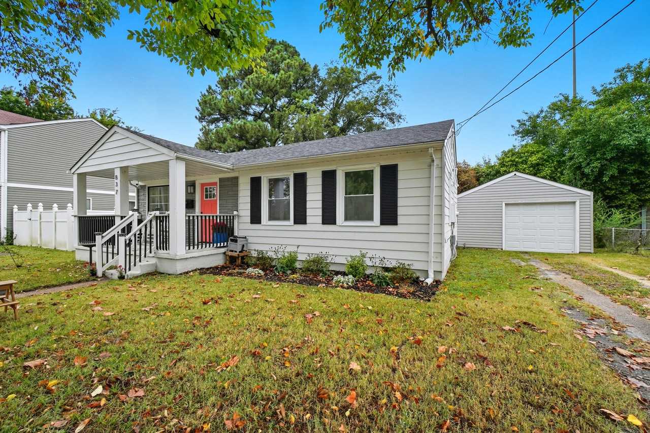 837 Tifton St #1 - Photo 6 of 17