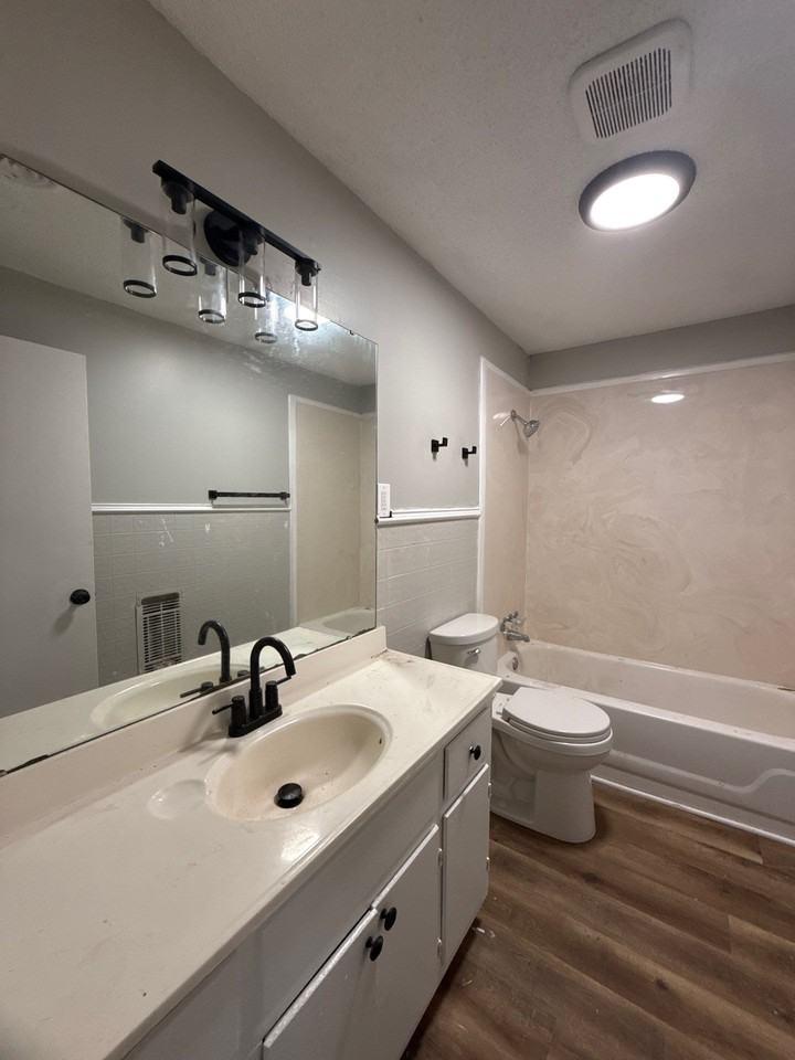 15425 State Route 59 W #1 - Photo 3 of 8