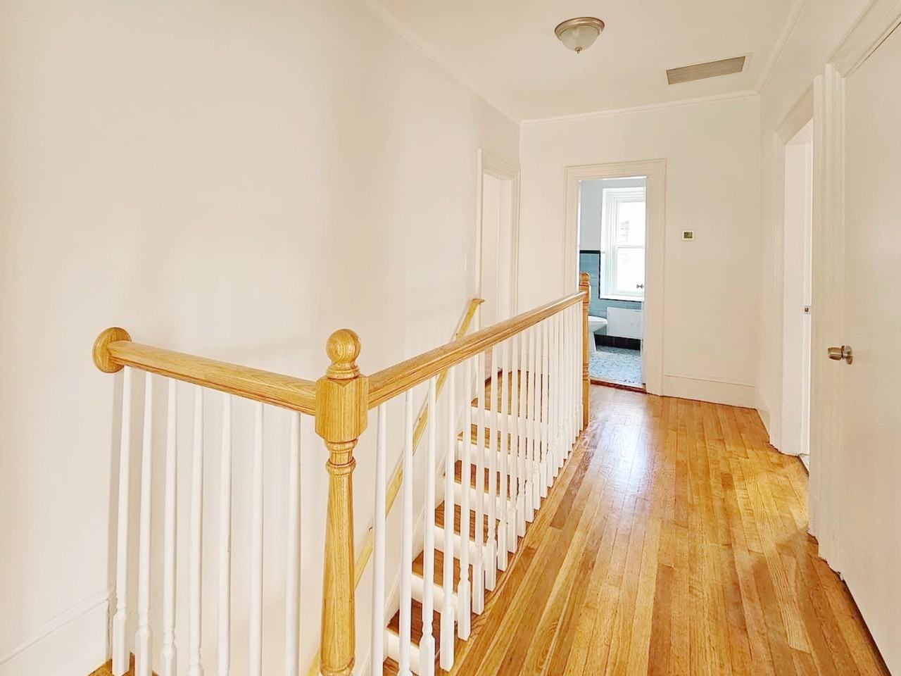 40 Spring Garden St #2 - Photo 3 of 15