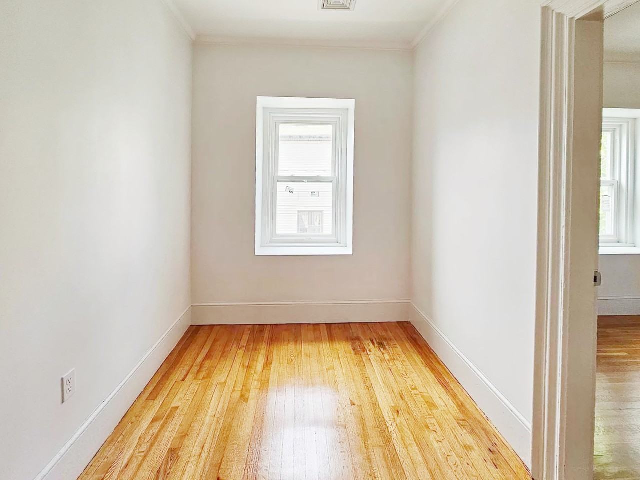 40 Spring Garden St #2 - Photo 7 of 15