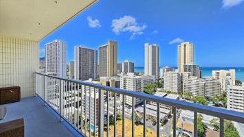 featured image of 2452 Tusitala St #2103