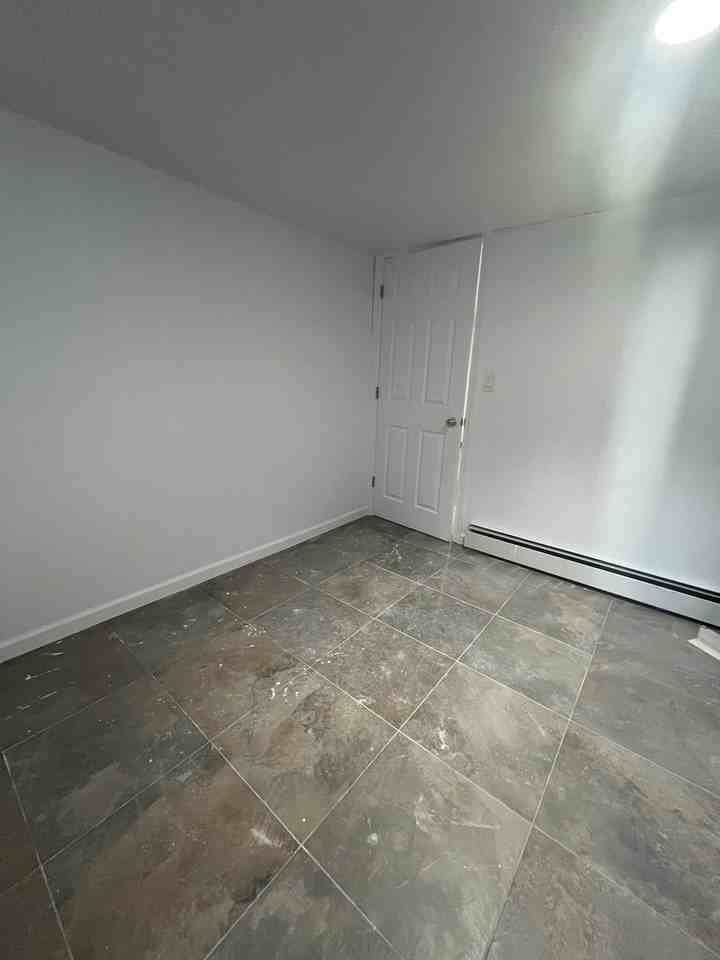 678 Union Ave Apt 1b #1B - Photo 7 of 10