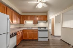 featured image of 38380 Oak Hill Ln