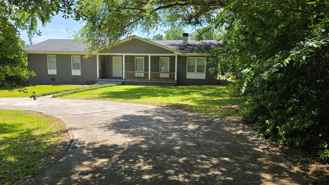 404 Elizabeth Ave - Photo 1 of 1