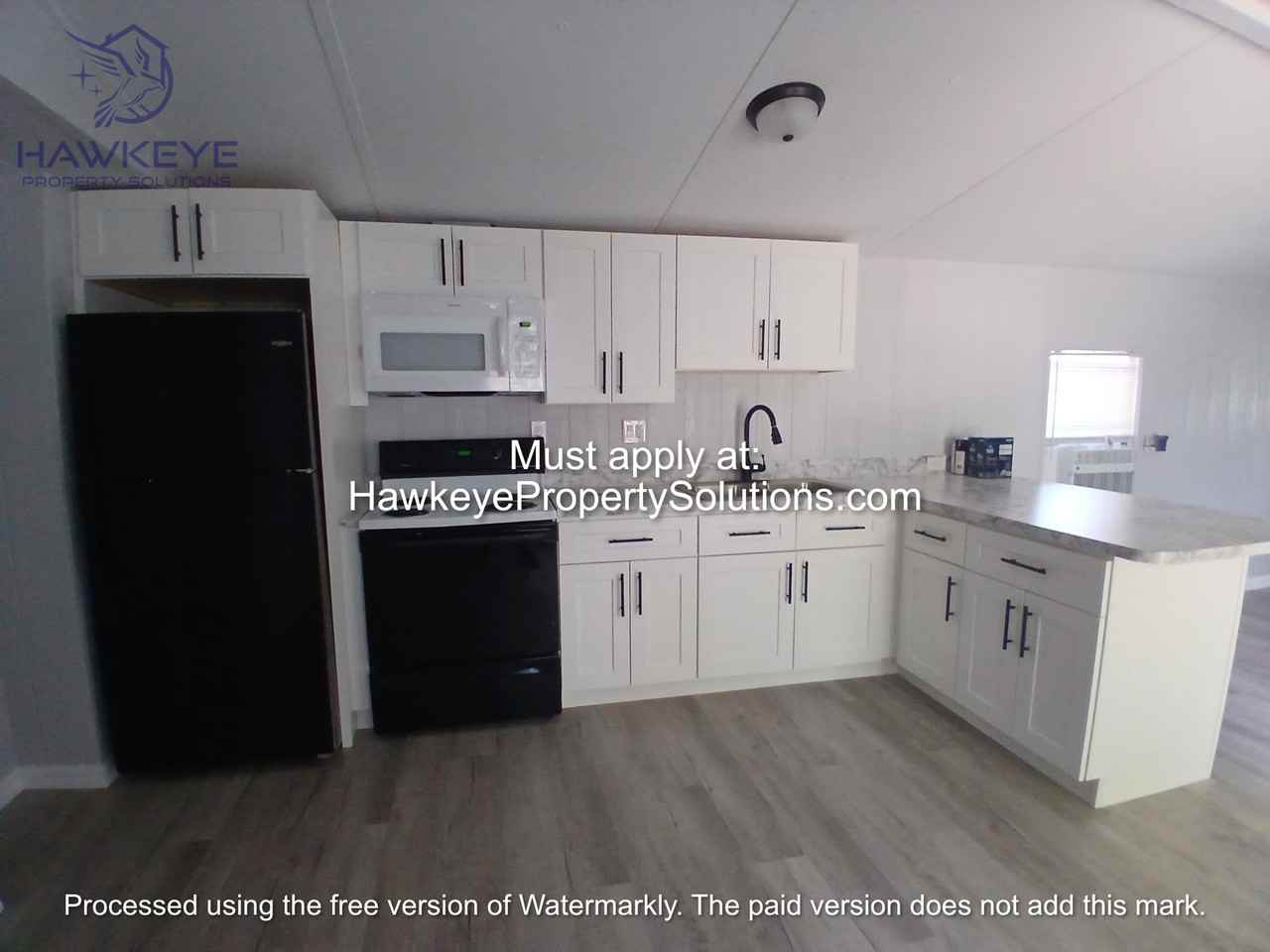 414 Senate St Apt B #1 - Photo 5 of 16