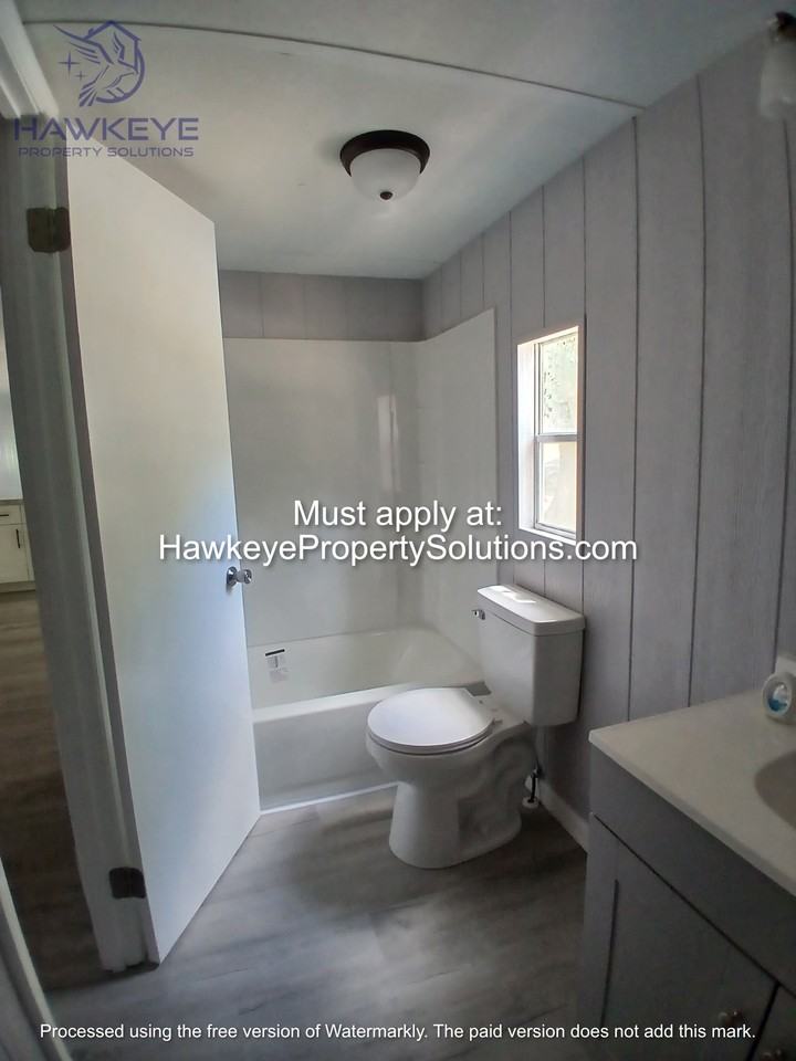 414 Senate St Apt B #1 - Photo 6 of 15