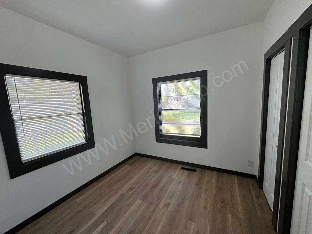 719 S Morgan St #1 - Photo 4 of 10