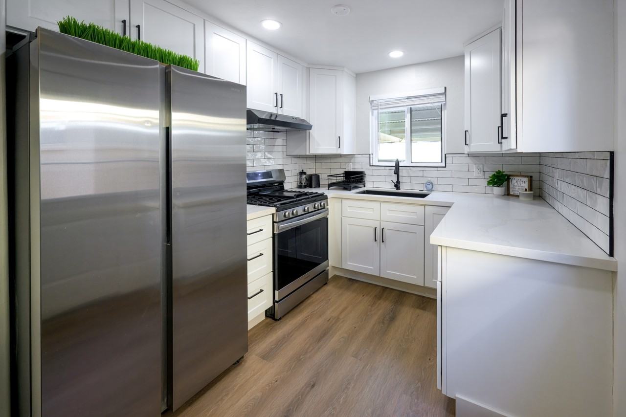 4126 N 45th Pl #2 - Photo 6 of 16