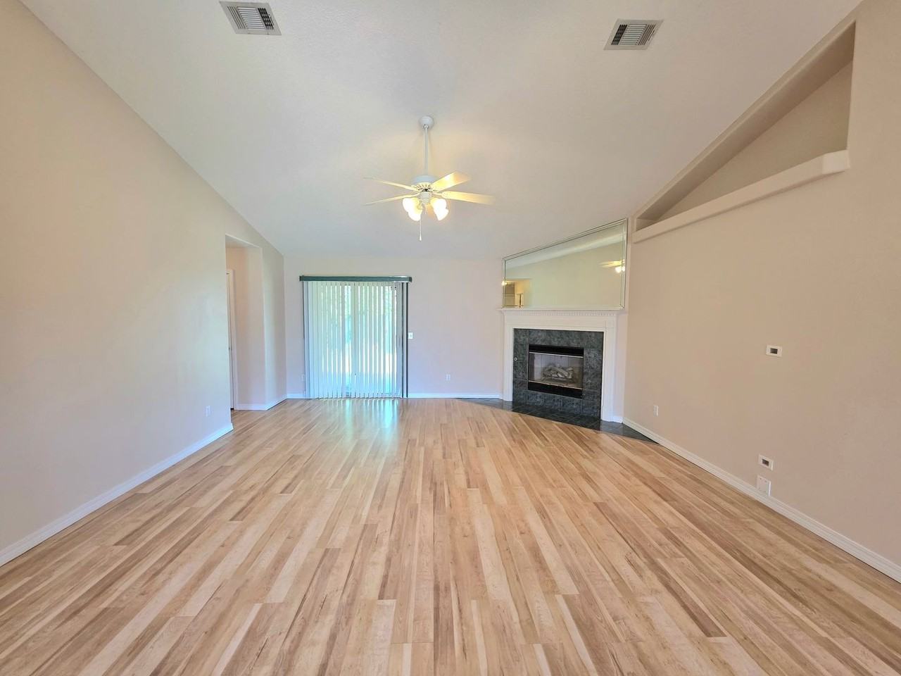 5172 Zachary Blvd - Photo 4 of 17