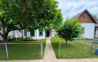 featured image of 1532 Woodley Ave #1