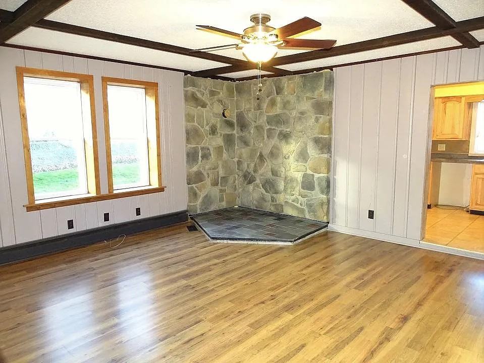 911 Keider St #1 - Photo 7 of 29