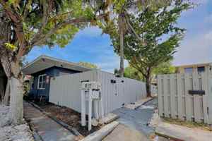 featured image of 817 Ne 19th Ave