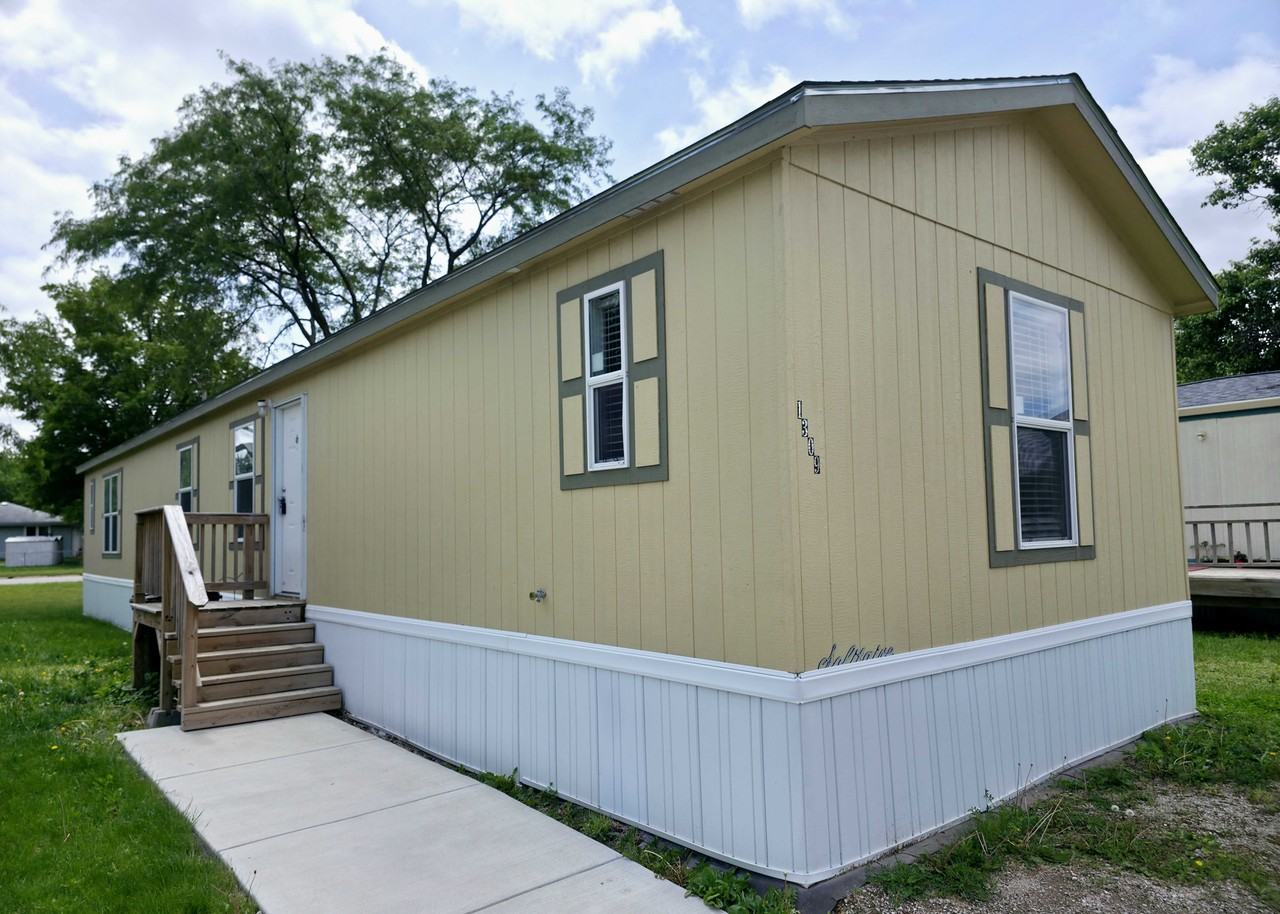 1309 W Plum St #73 - Photo 3 of 27