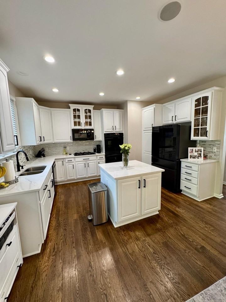 9325 Cumbria Valley Dr #1 - Photo 5 of 39