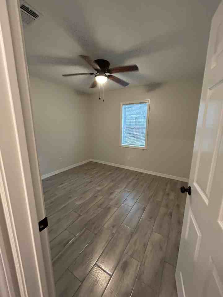 2515 Kavanaugh Rd #4 - Photo 6 of 22