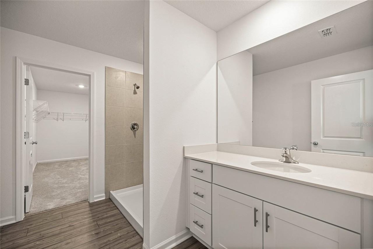 4588 Sw 84th Street Rd #1 - Photo 7 of 11