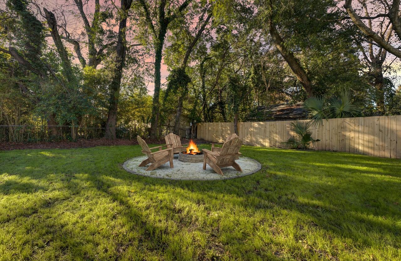 4731 Spruce St #1 - Photo 5 of 33
