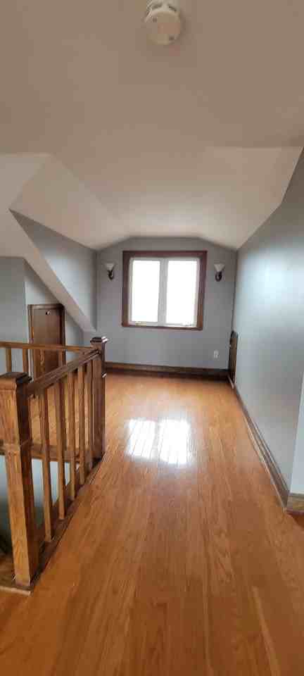 341 Kane Avenue - Photo 3 of 25