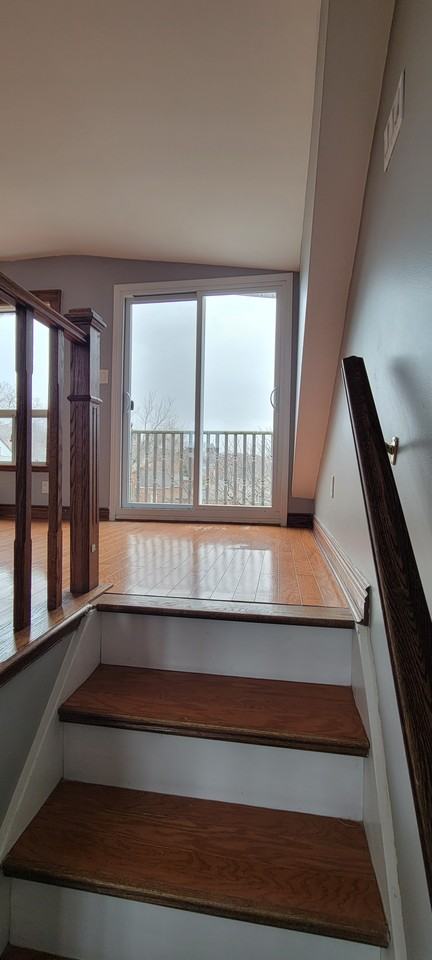 341 Kane Avenue - Photo 5 of 25